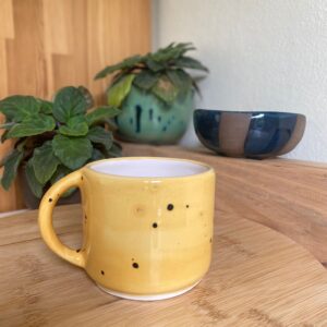 El Yapımı Seramik Bardak Kulplu 200 ml