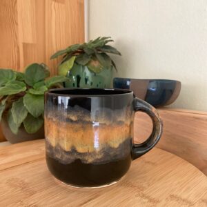 El Yapımı Seramik Bardak Kulplu 400 ml